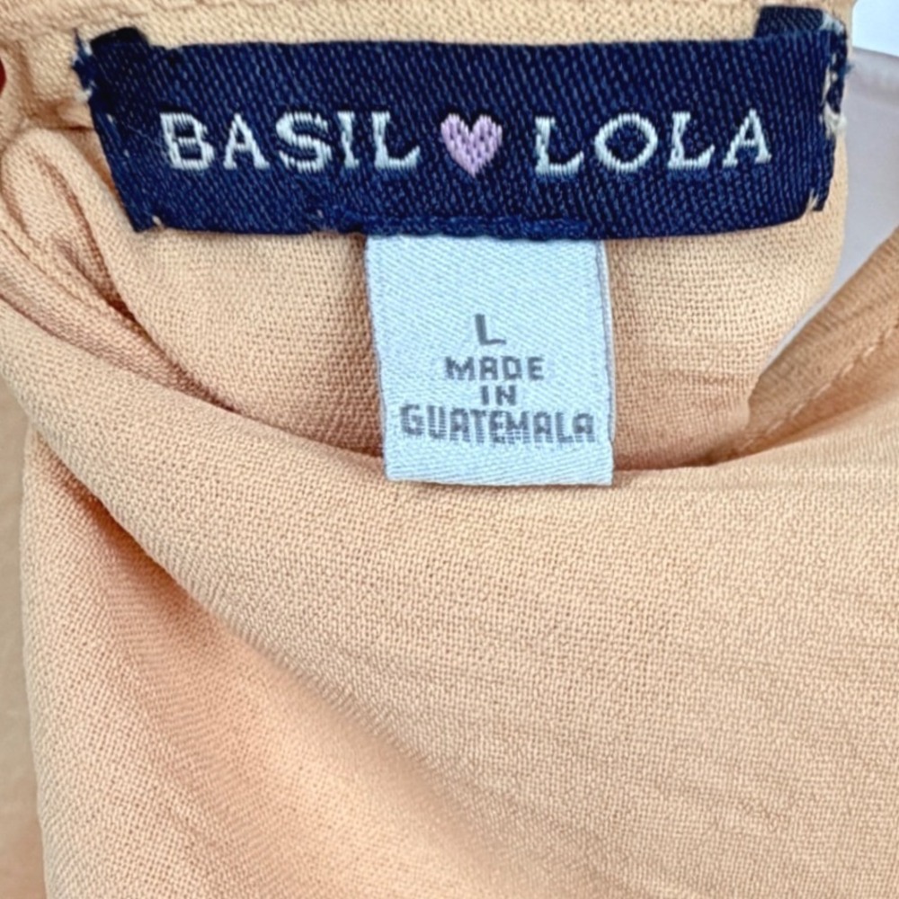 Basil & Lola Peach Scallop Neck Blouse L Flutter Sleeve Casual Office Top Women - Picture 5 of 8